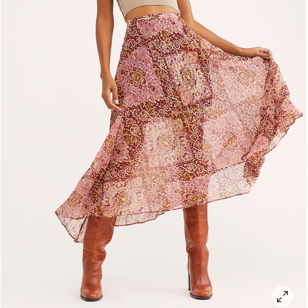 NWOT Free People Diamond Heart Pleated Skirt Z36-2